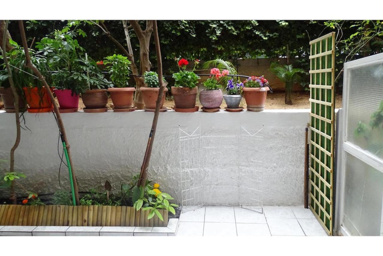 Athens, Cholargos Metro Appartment Екстер'єр фото